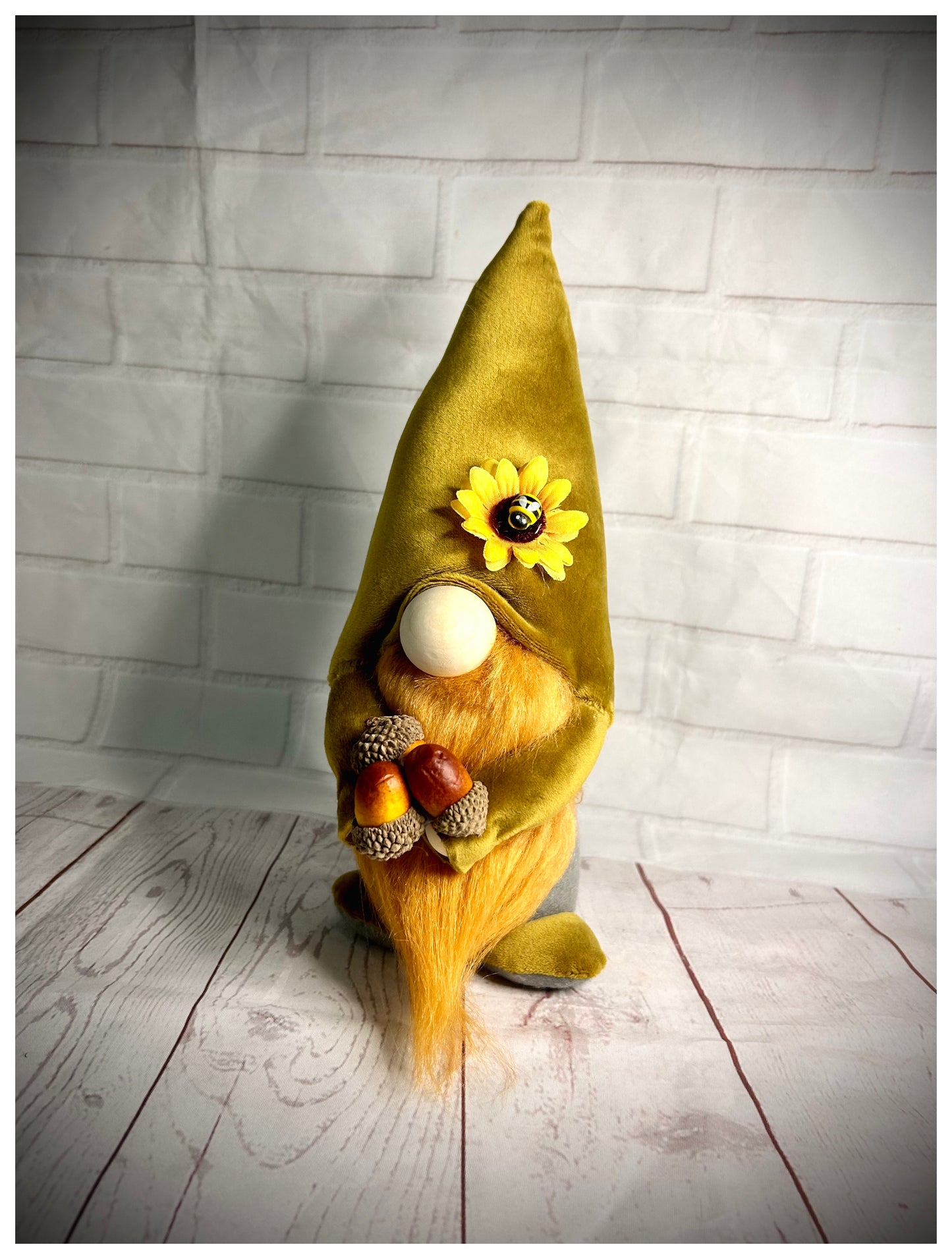 Handmade Autumn Gnomes with Acorns, Nordic, Swedish Tomte